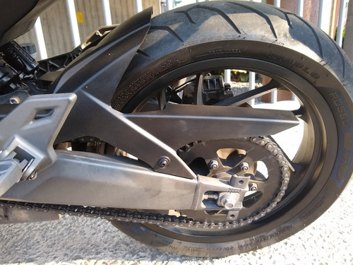 Imagen 7 de 12 de Bajaj Dominar 400
