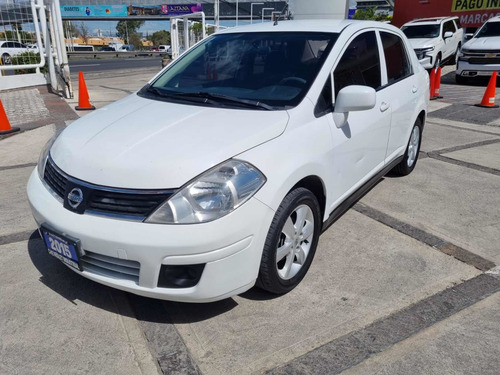 Imagen 2 de 11 de Nissan Tiida 2015 1.8 Advance Sedan Mt