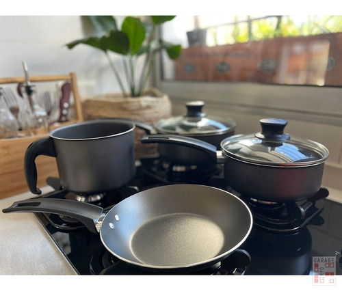 Imagen 2 de 9 de Juego Bateria De Ollas Sarten Kit De Cocina 4 Piezas Panelux