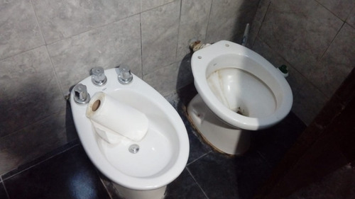 Imagen 11 de 17 de Departamento En Venta En Merlo Centro 2 Amb
