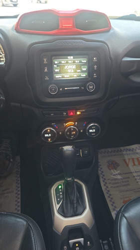 Jeep Renegade 1.8 Longitude Flex Aut. 5p