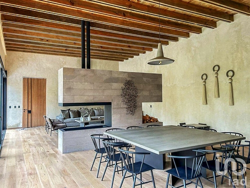 Venta Casa 5 Ambientes Avándaro