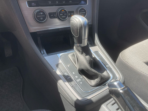 Volkswagen Golf 1.4 TSI CONFORT DSG