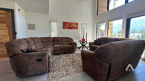 Casa En Venta En Pucón (70301)