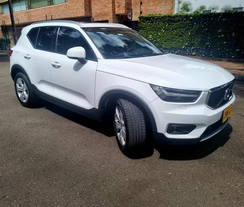 Volvo XC40 2.0 D4 Awd Momentum
