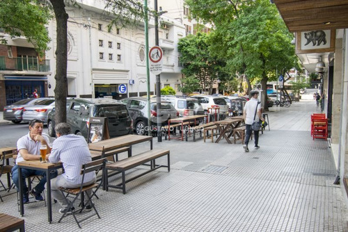 ¡oportunidad! ¡dos Cocheras Fijas En Recoleta!
