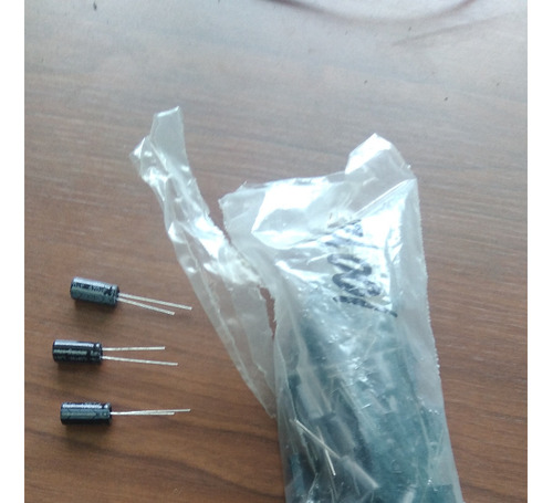 Condensadores De 1000 Mf De 10v