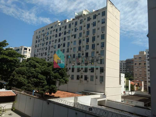 Imagem 9 de 15 de Apartamento Em Copacabana Próximo Ao Metro! - Ap4711