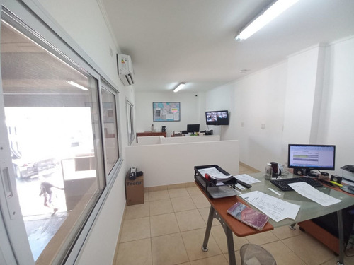 Imagen 8 de 13 de Galpón Depósito En Venta