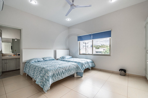 Casa En Venta En Fraccionamiento Burgos Bugambilias