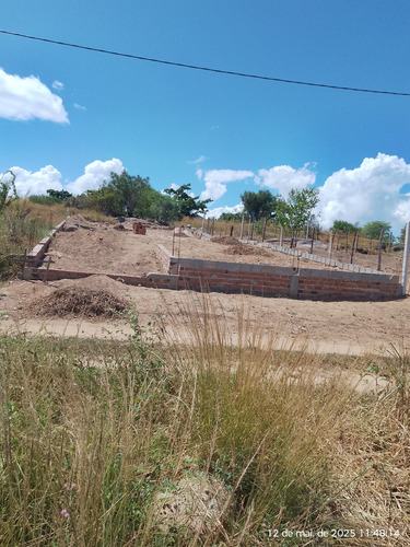 Terreno Com 10,20 Metros De Frente Por 47 Metros De Fundos