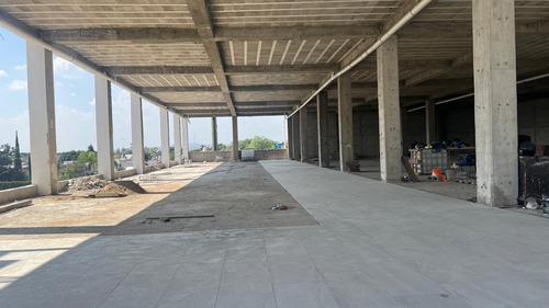 Local En Renta Plaza Antares. León Gto. 1,285 M2