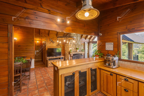 Casa En Venta En Barrio Alihuen Bajo, San Martín De Los Andes, Neuquén, Patagonia Argentina