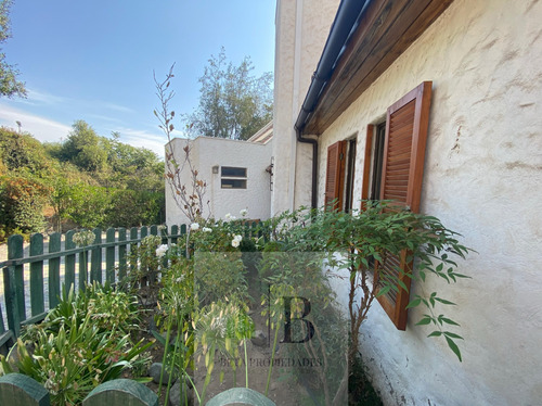 Casa Arboretum Con Lindo Jardin