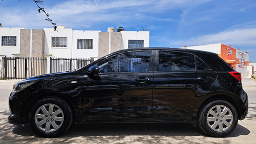 Kia Rio 1.6 Lx Hatchback Mt