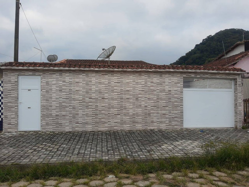 Imagem 1 de 15 de Casa Isolada Lote Inteiro / Mongaguá - 774