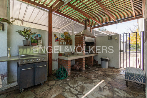 Casa Remodelada Echeñique/ Posibilidad Novación Tasa 3%