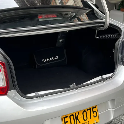 Renault Logan EXPRESSION AT 1.6CC 16V 2019