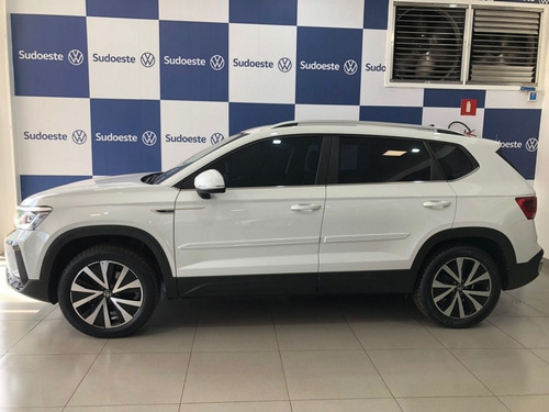 Imagem 4 de 14 de Volkswagen Taos Highline