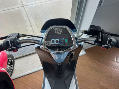 Imagen 8 de 25 de Moto Electrica Sunra Grace Bateria Litio No Kymco Lucky Soco
