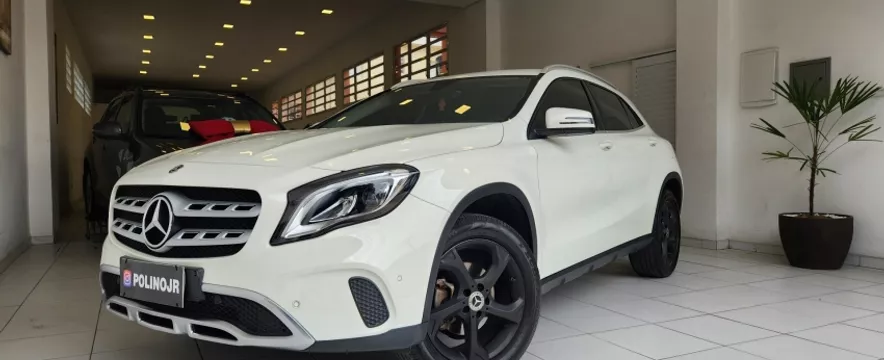 Mercedes Benz Gla-200 Advance