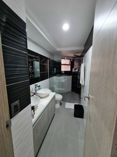 Imagen 10 de 16 de Grandioso Apartamento En Venta Laureles Cerca A Viva Laureles