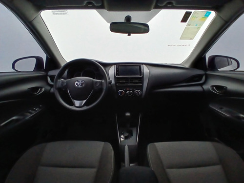 Toyota Yaris Sedán 1.5 16V FLEX SEDAN XL LIVE MULTIDRIVE