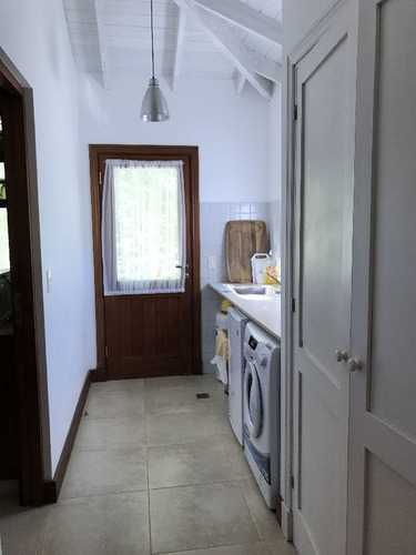 Casas En Venta 4 Dormitorios Montoya Punta Del Este - Dl966