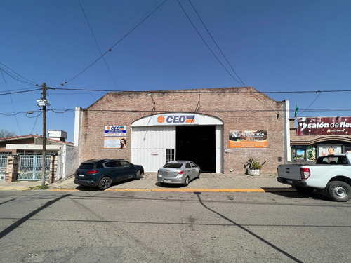 Imagen 2 de 11 de Local Comercial A Una Cuadra Del Polideportivo De Villa Allende. Sin Expensas!