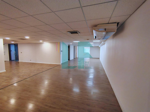Arriendo Oficina 703 M2 Metro El Golf Pleno Apoquindo
