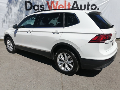 Imagen 4 de 13 de Volkswagen Tiguan 2020 Comfortline 3er Fila