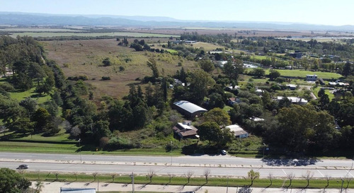 Se Vende Hectarea Sobre Ruta 5 Km 18 Santa Ana
