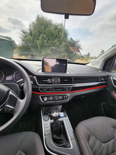 Dongfeng SX6 1.6 Sx6 Mt5 7Pas