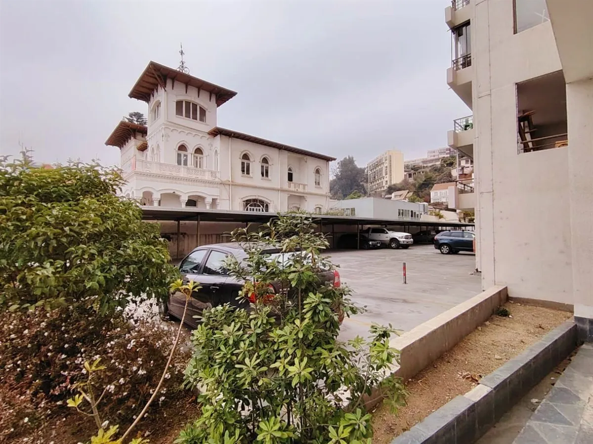 Imagen 5 de 19 de Depto En Arriendo 1d+1b+1e+1b En Viña Del Mar Centro