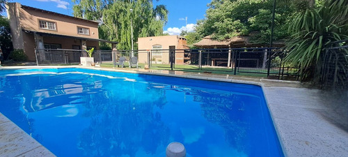 Casa Quinta 3 Ambientes Pileta Quincho Parque