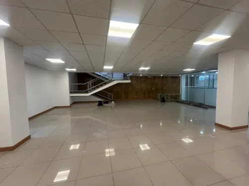 Locales En Arriendo Centro 90-72734