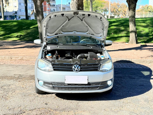 Volkswagen Suran 1.6 Imotion Highline 11c