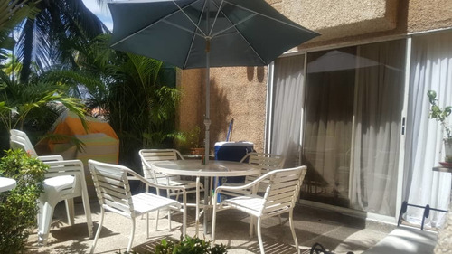 Imagen 9 de 13 de Alquiler Vacacional Apartamento Con Terraza. 1h. Jorge Coll.