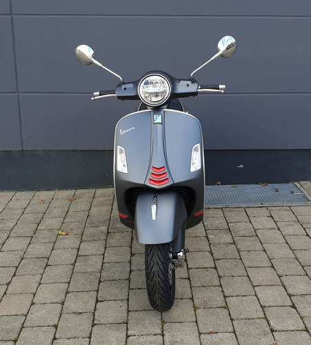 Imagen 18 de 19 de Vespa Gts 300 Supersport Gris 0km 2022 - Palermo Bikes