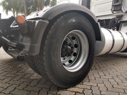 Volkswagen Constellation 19.320 4x2