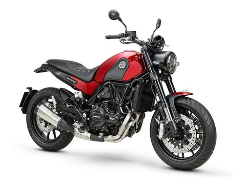 Imagen 3 de 10 de Benelli Leoncino 500 2022