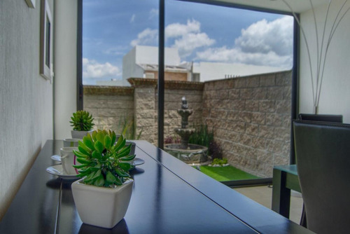Imagen 2 de 17 de Casa En Venta En Lomas De Angelópolis, Lomas De Angelópolis
