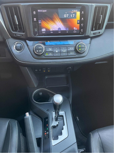 Imagen 11 de 18 de Toyota Rav4 2.0 Vx Cvt 2018