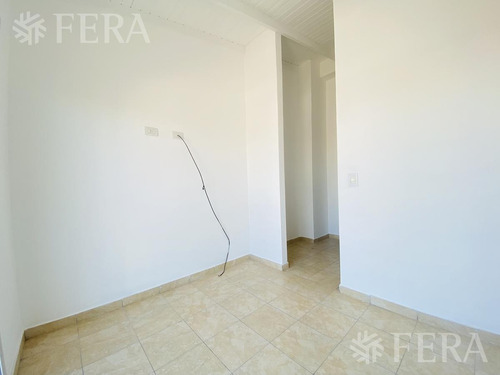 Imagen 3 de 7 de Venta De Departamento 1 Ambiente Divisible Con Balcón En Sarandi (30021)