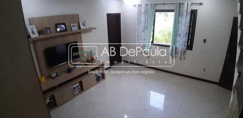 Imagem 6 de 15 de Jardim Sulacap - Mini Sítio Com Uma Magnífica Casa Duplex, Clara E Arejada, Com 359m² Construídos - Abca40049