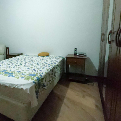 Ap Com 1 Dormitório Sala Cozinha Banheiro Área De Serviço