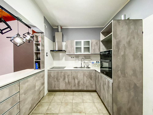 Casa De Tres Dormitorios En Venta En Capitan Bermudez Con Cochera Y Patio