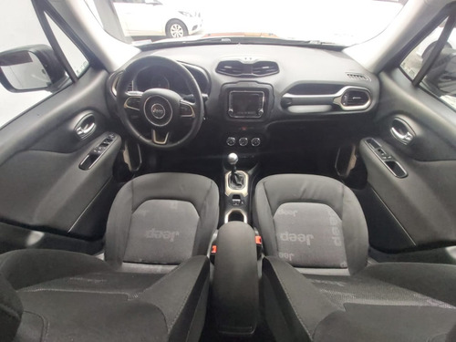 Imagem 2 de 6 de Renegade 1.8 Sport - Manual