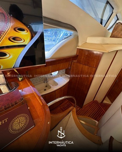 Lancha 560 Full 2004 Intermarine Azimut Ferretti Phantom