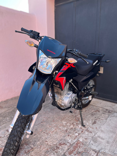 Honda Xr 150l Modelo 2023 Con Solo 2800km